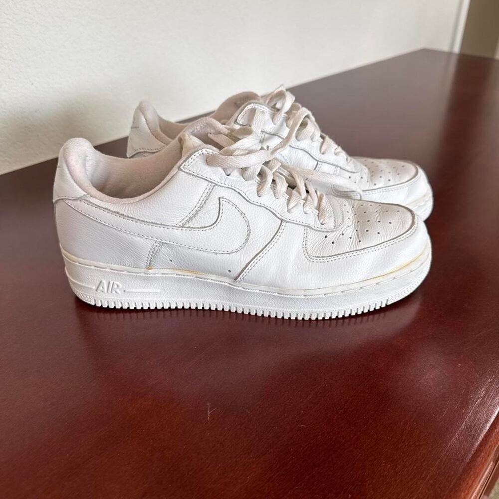 Men's Nike air force 1 white size 9.5